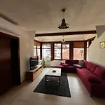 Cozy Apartment